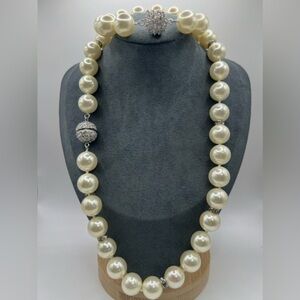 LUCAS LAMETH vintage 925 pearl  and CZ crystals necklace and bracelet set